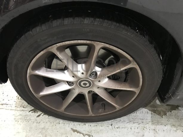 Smart For Two MHD 1.0 · Paredes