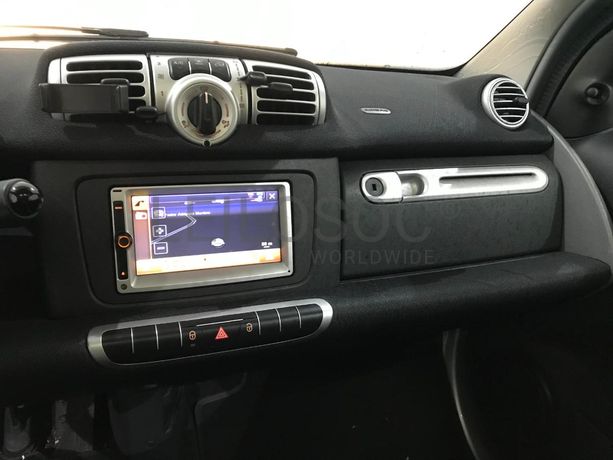 Smart For Two MHD 1.0 · Paredes