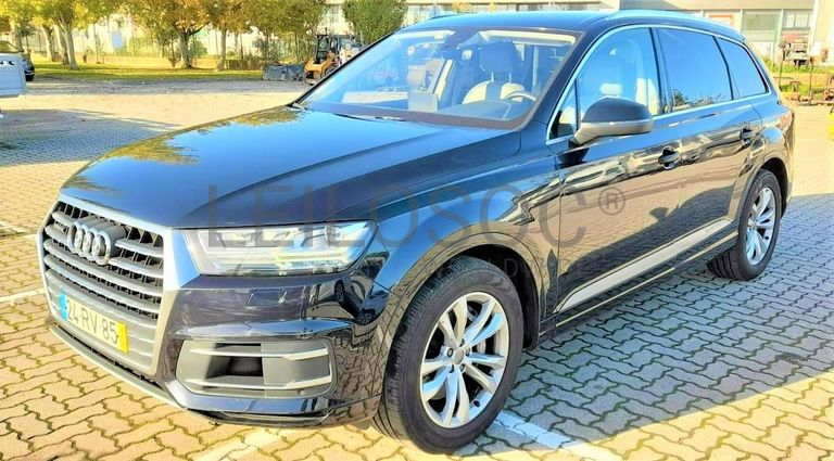 Audi Q7 3.0 TDI - 7 Lugares