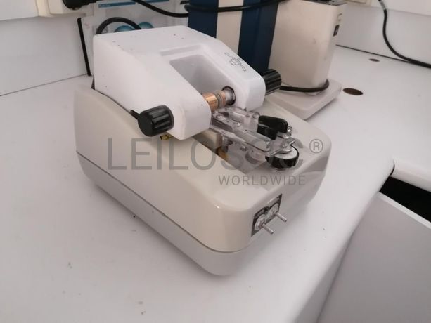 Equipamento Ótico + Material Informático