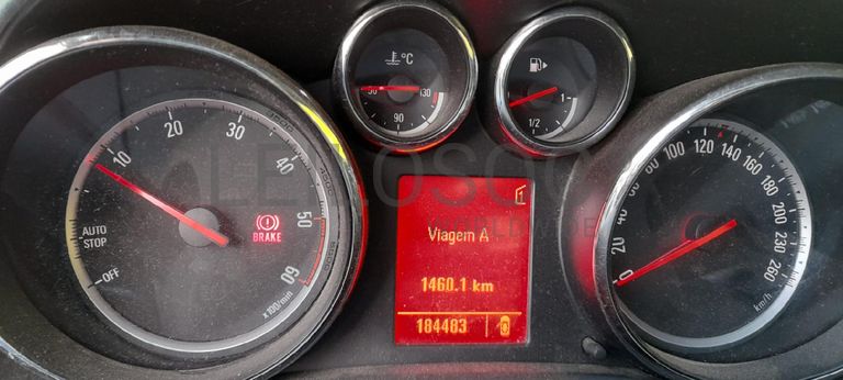 Opel Astra 1.3CDTI · Ano 2011