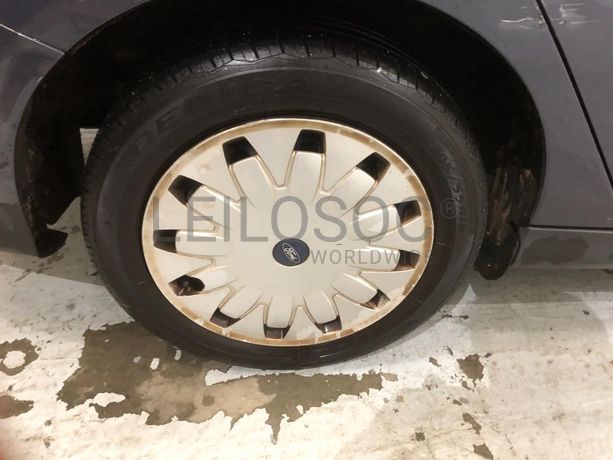 Ford Focus 1.6 TDCI · Ano 2014