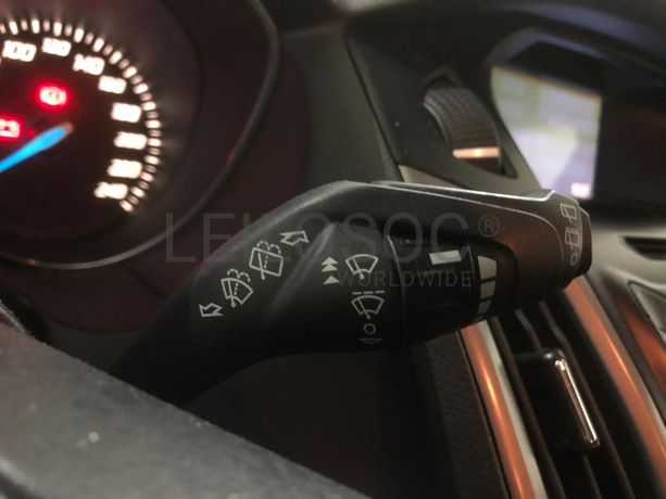 Ford Focus 1.6 TDCI · Ano 2014
