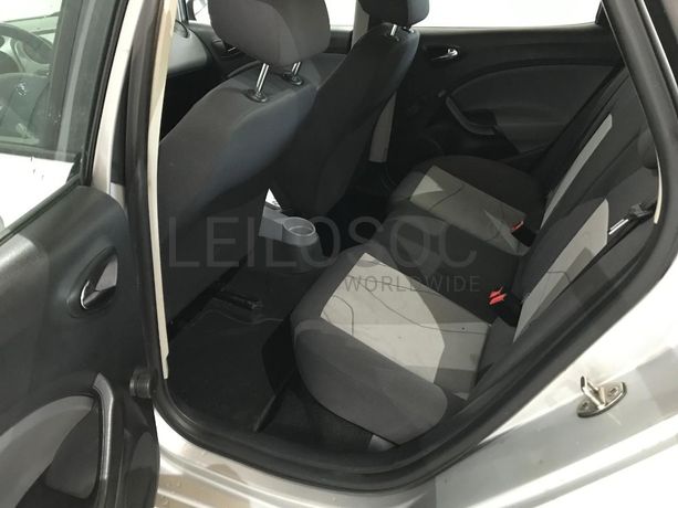Seat Ibiza 1.2 TDI · Ano 2014