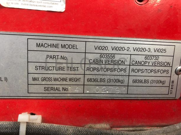 Mini Giratória VIO 20-4 · Ano 2014