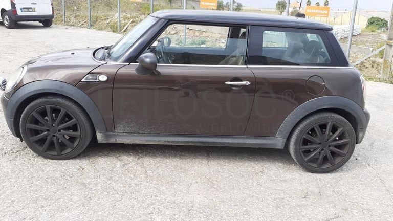Mini Cooper D · Ano 2010