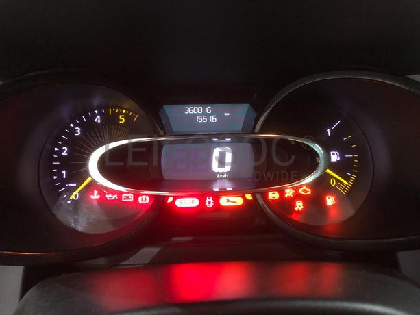 Renault Clio · Ano 2013