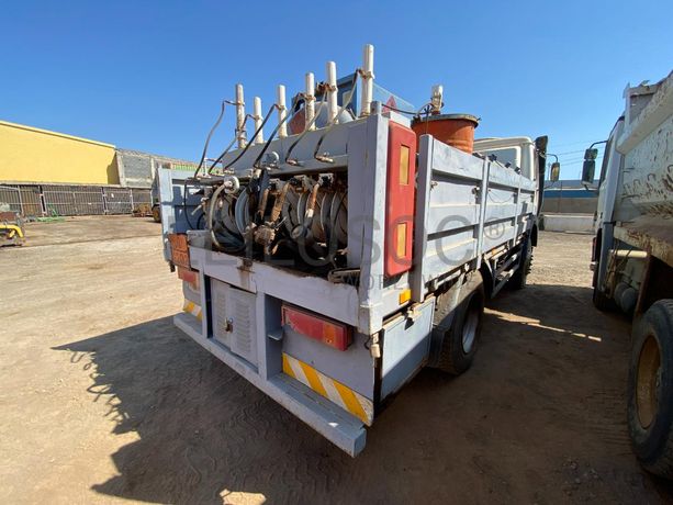 Camião Basculante 26 T (4X2)