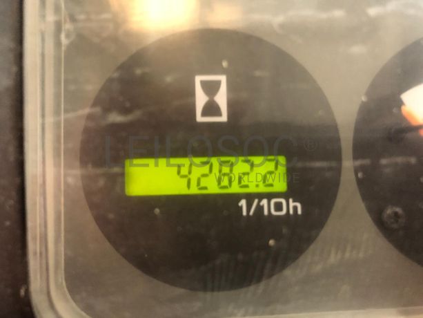 Empilhador Nissan 3.000kg