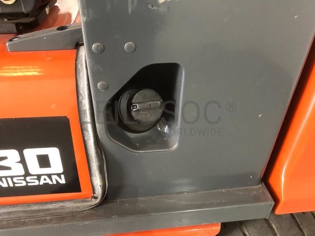 Empilhador Nissan 3.000kg