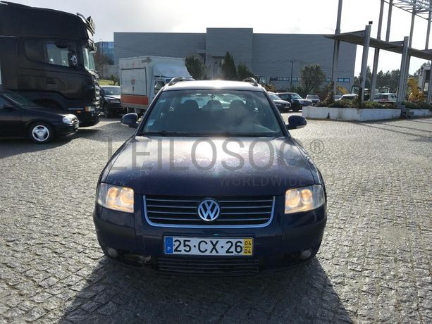 Volkswagen Passat 1.9 TDI · Ano 2004