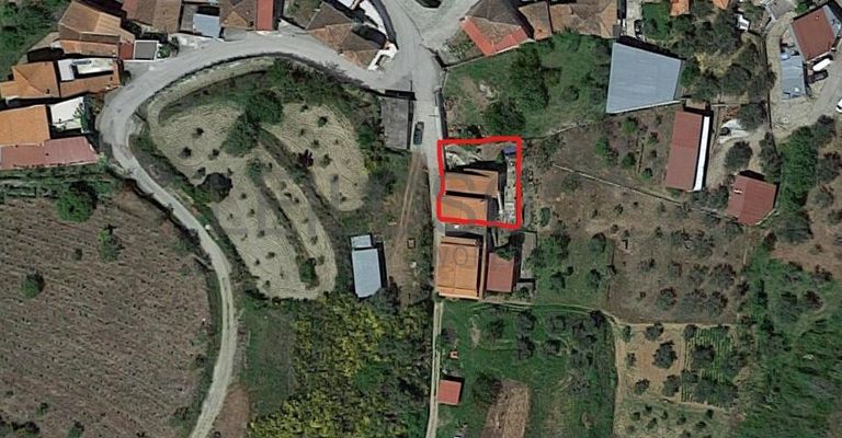 1/2 de Apartamento T2 + Arrumos · Aveiro