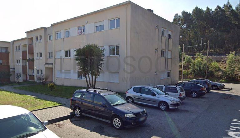 1/2 de Apartamento T2 + Arrumos · Aveiro