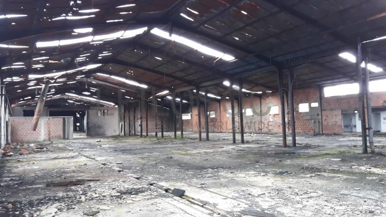 Pavilhão + Terreno · Penacova, Coimbra