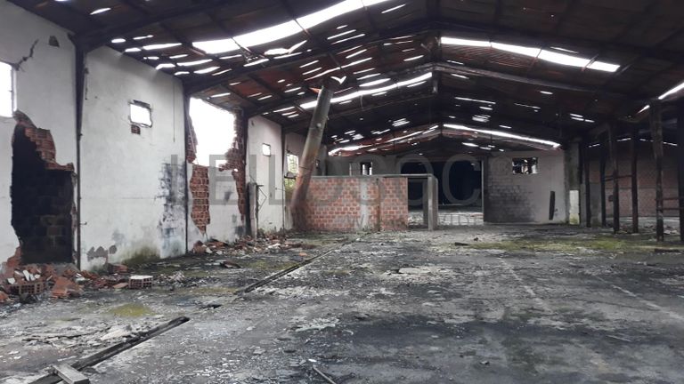 Pavilhão + Terreno · Penacova, Coimbra