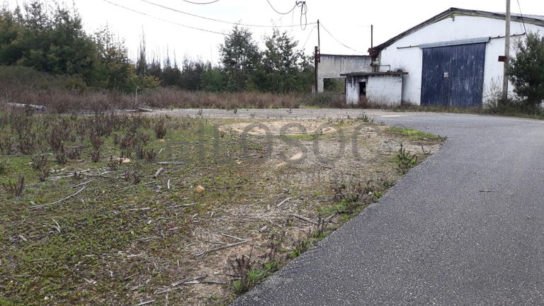 Pavilhão + Terreno · Penacova, Coimbra