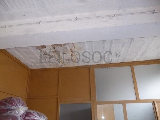 LEILÃO SUSPENSO · Armazém · Santo Tirso