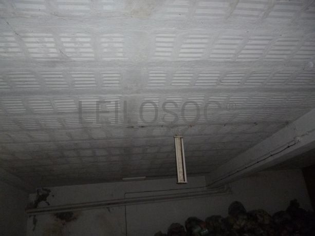 LEILÃO SUSPENSO · Armazém · Santo Tirso