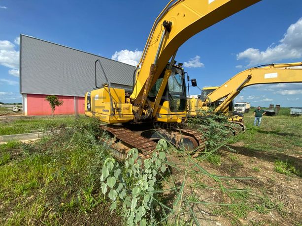 Escavadora Komatsu PC 160LC-7K