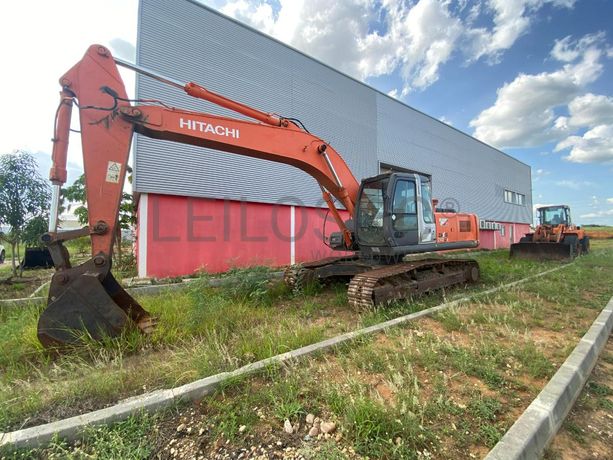 Escavadora Giratória Hitachi ZX 240Lc