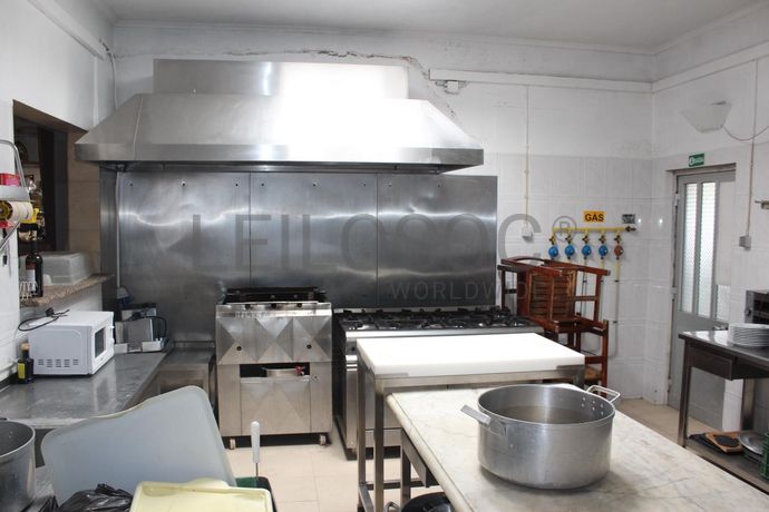 Edifício · Coruche