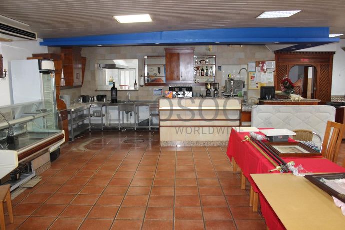 Edifício · Coruche