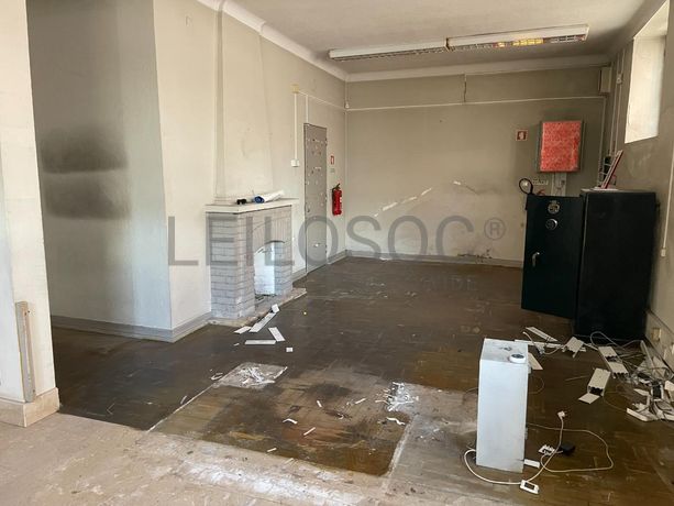 Edifício · Bustos · Oliveira do Bairro