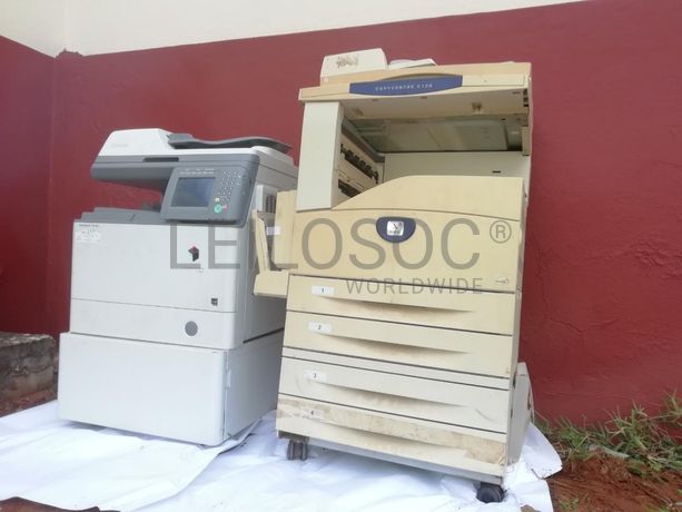 Material Informático ·