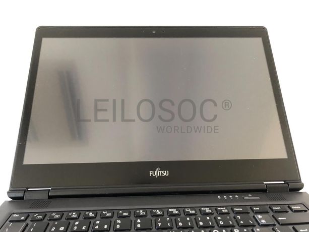 Portátil Fujitsu U747