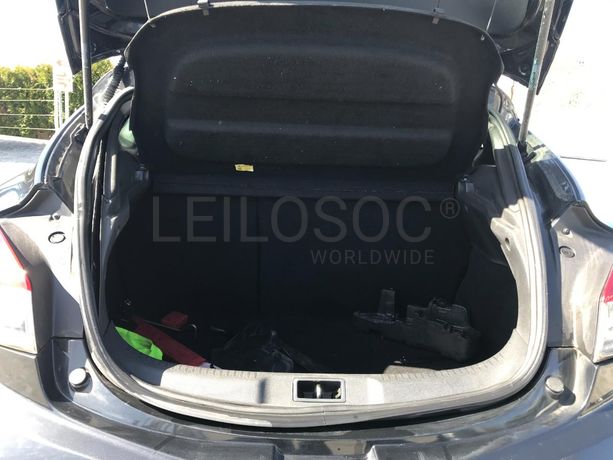 Renault Mégane Coupé 1.5DCI · Ano 2009