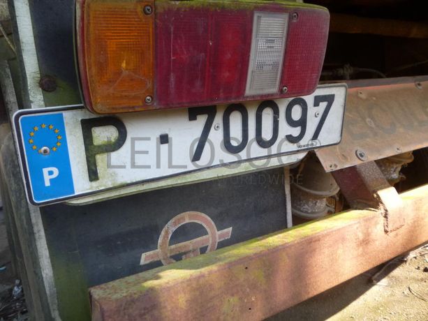 Reboque porta inertes