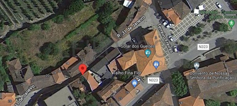 Moradia para restauro · Moimenta da Beira