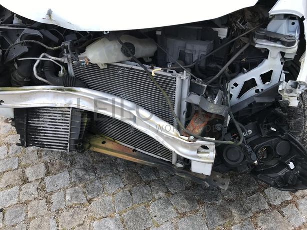 Renault Clio 1.5 DCI · Ano 2009