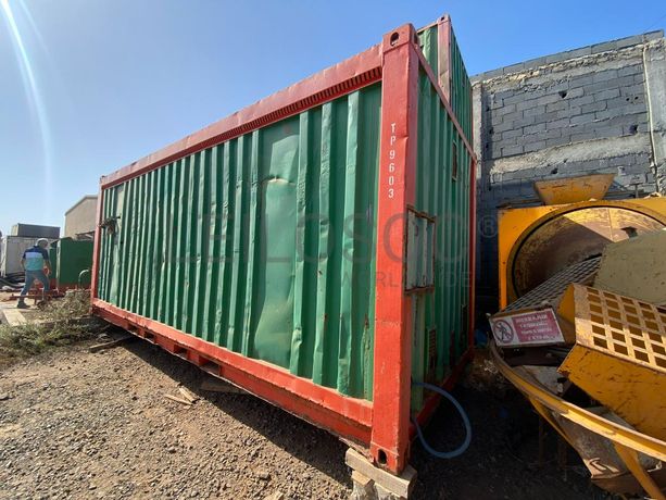 Contentor marítimo ·