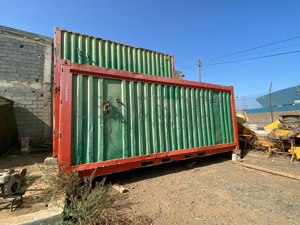 Contentor marítimo ·