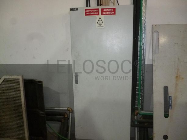 Quadro elétrico de alta tensão