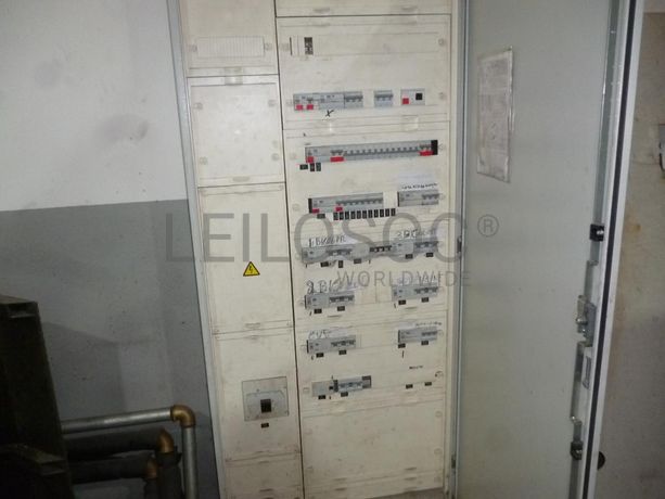 Quadro elétrico de alta tensão