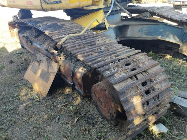 Giratória New Holland, ·