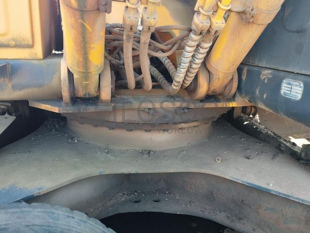 Giratória Hyundai ·