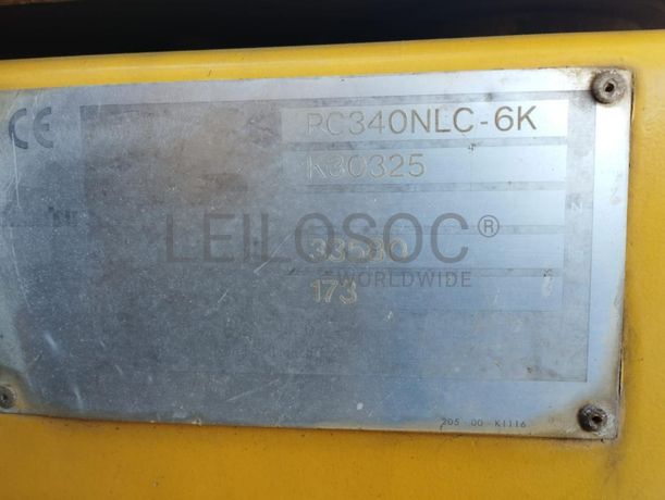 Giratório Komatsu ·