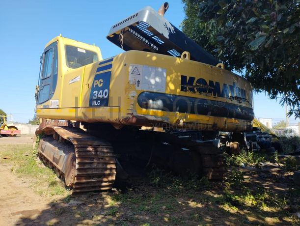 Giratório Komatsu ·