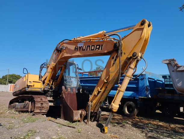 Giratória HYUNDAI ·