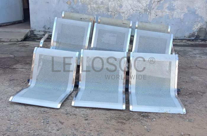 Mobiliário de escritório ·