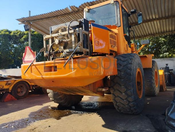 Pá carregadora DOOSAN ·