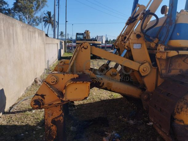Buldozer Komatsu D60E-6 ·