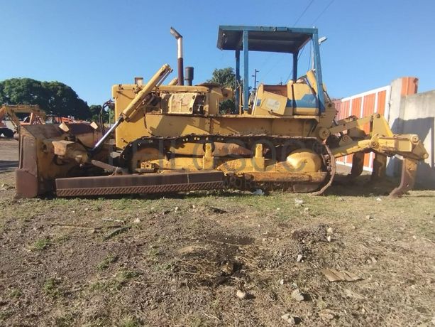 Buldozer Komatsu D60E-6 ·