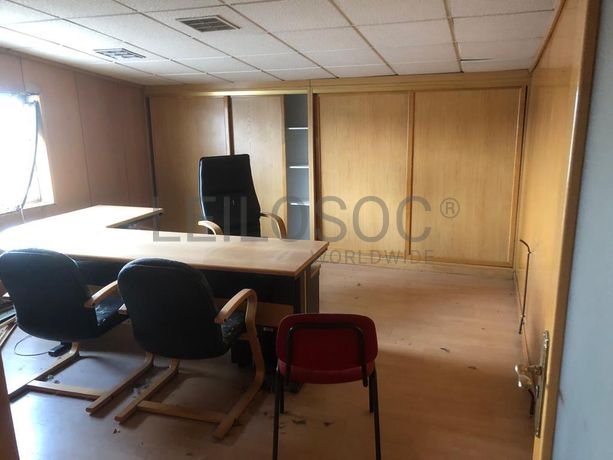 Armazém com Logradouro · Miranda do Douro, Bragança