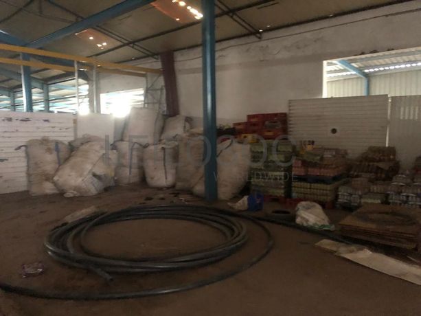 Armazém com Logradouro · Miranda do Douro, Bragança