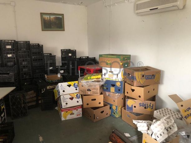 Armazém com Logradouro · Miranda do Douro, Bragança