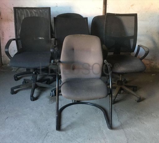 Mobiliário de escritório ·